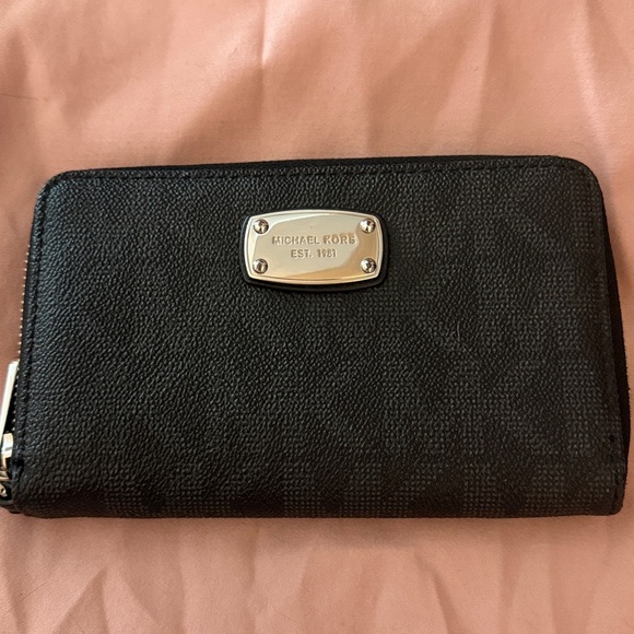 Michael Kors Handbags - Michael Kors Black Textured Wallet